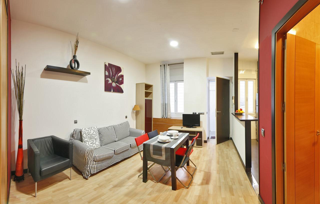 Apartamentos El Tiempo Madrid Exteriör bild